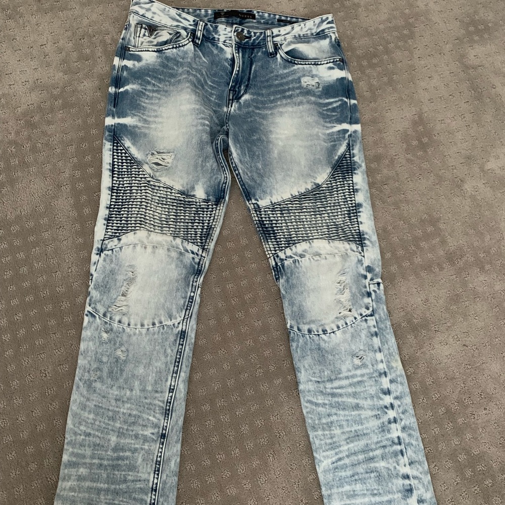 MENS GUESS JEANS, slim tapered, distressed design